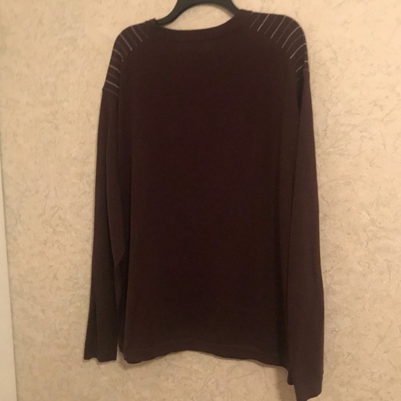 Like new, worn once MENS soft knit long sleeve sweater. - Picture 3 of 4